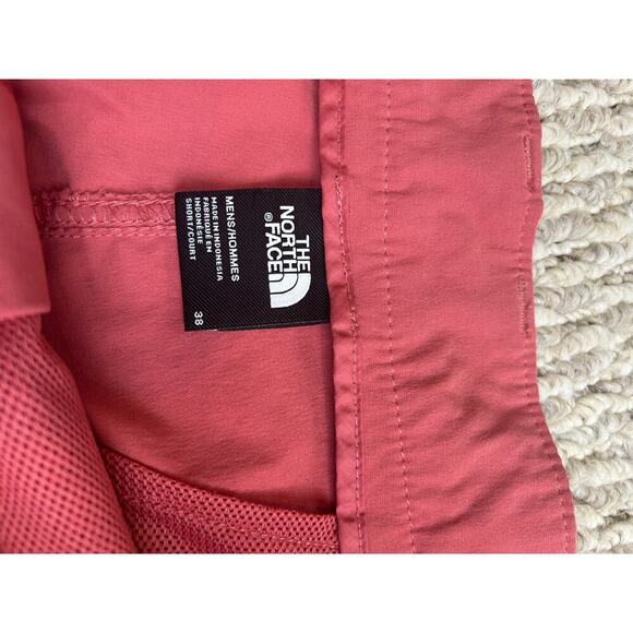 The North Face Men’s Shorts Nylon Blend Size 38 Outdoors Gapcore Camping - Picture 2 of 8